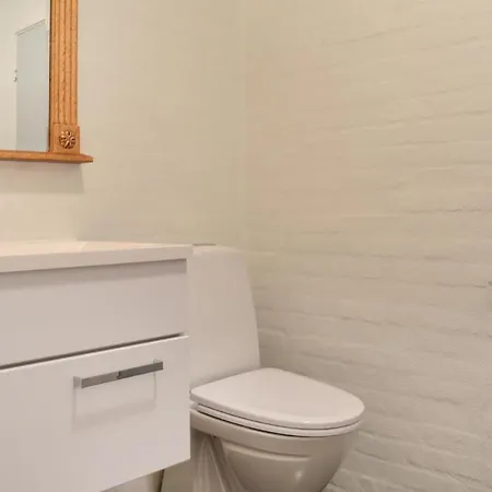 Three-bedroom Holiday In 링쾨빙